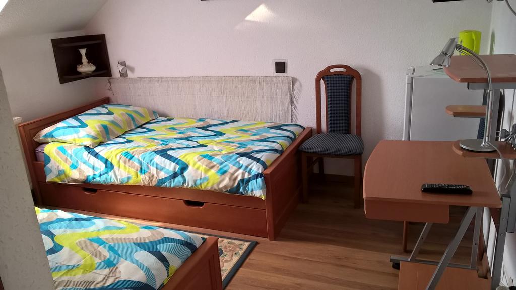 Bed and Breakfast Ria Panzio Esztergom Exterior foto